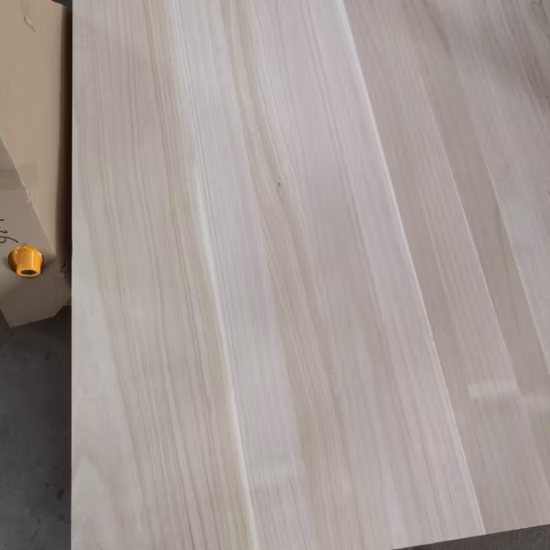 Pannello di giunzione a pettine in legno massello di Paulownia/Pannello con bordi incollati/Piano di lavoro/Piano di lavoro/Pannello da banco Battiscopa Battiscopa Finiture Modanature Linea decorativa Legname di fresatura