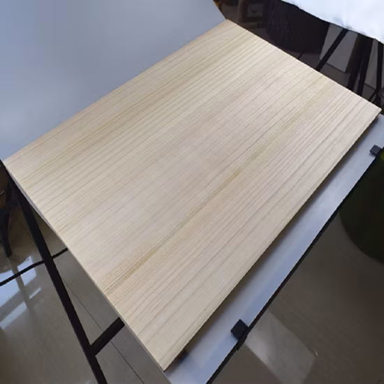 Vendita diretta in fabbrica in Cina Legname di Paulownia/Tavole in legno massiccio di Paulownia