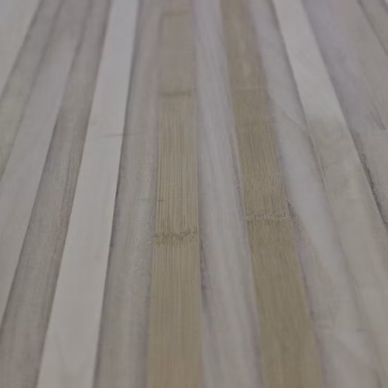 Tavola da surf di alta qualità con anima in legno Knuckle Skis